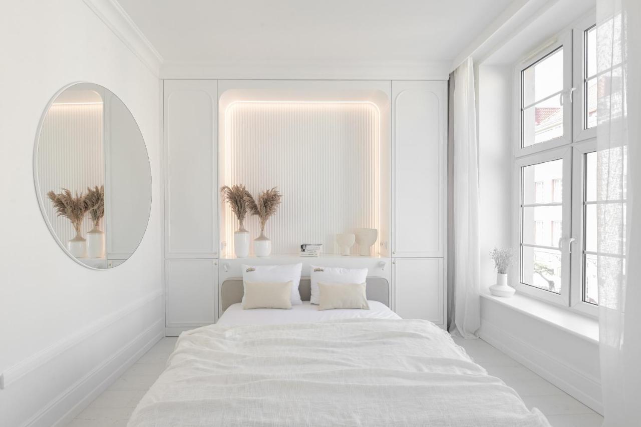 Old Town Pure White By Downtown Apartments Gdańsk Extérieur photo